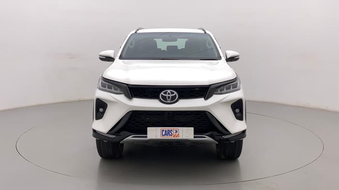 2016 Toyota Fortuner 2.8 4X2 AT, Diesel, Automatic, 1,28,617 km, Front