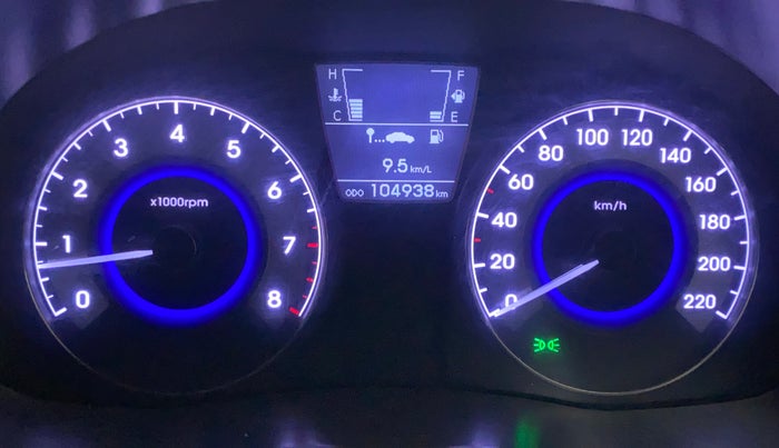 2013 Hyundai Verna FLUIDIC 1.6 VTVT SX, Petrol, Manual, 1,05,111 km, Odometer Image