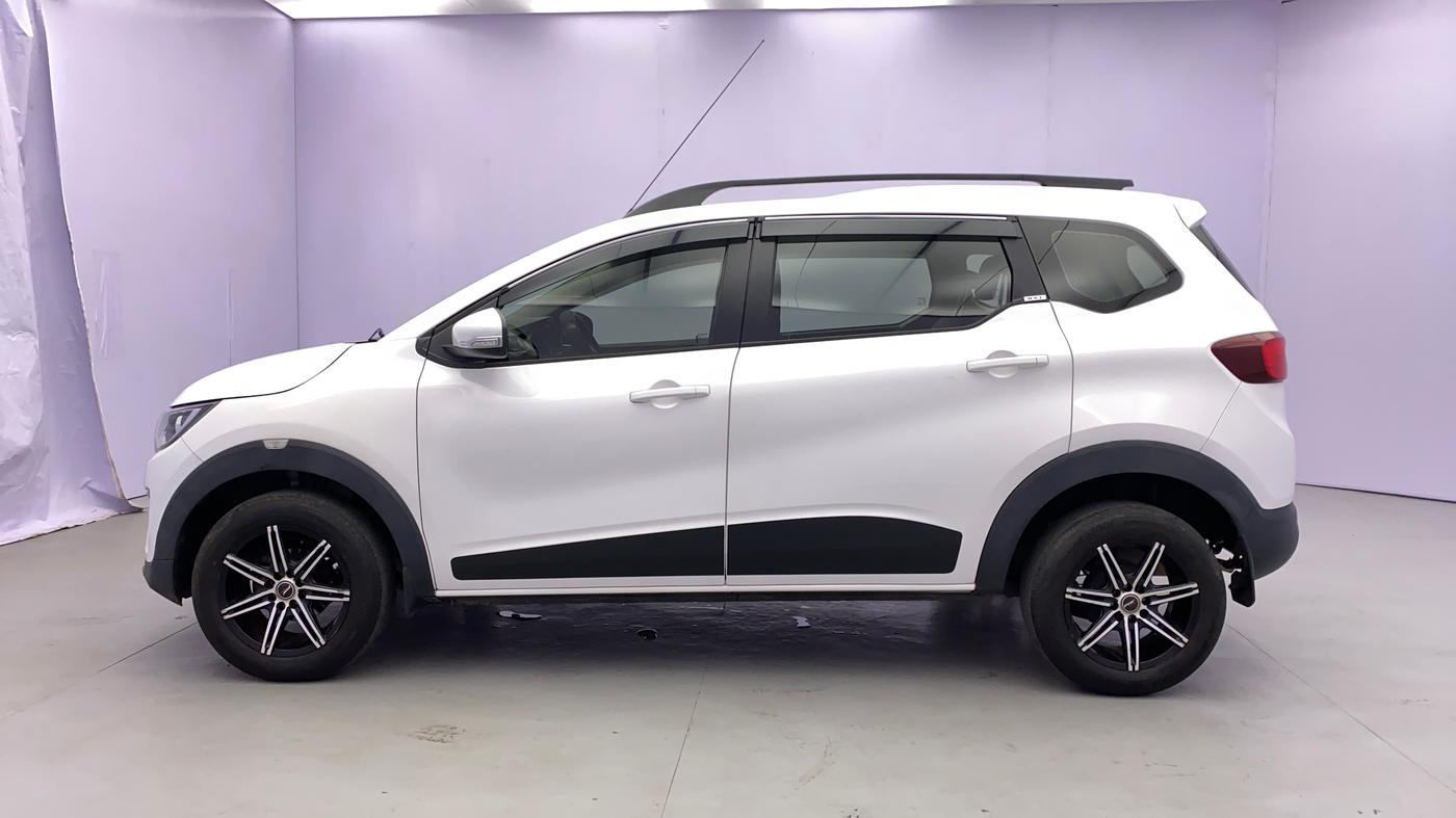 2020 Renault TRIBER RXT, Petrol, Manual, 17,598 km, Left Side