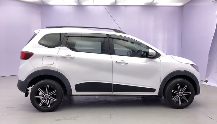 2020 Renault TRIBER RXT, Petrol, Manual, 17,598 km, Right Side View