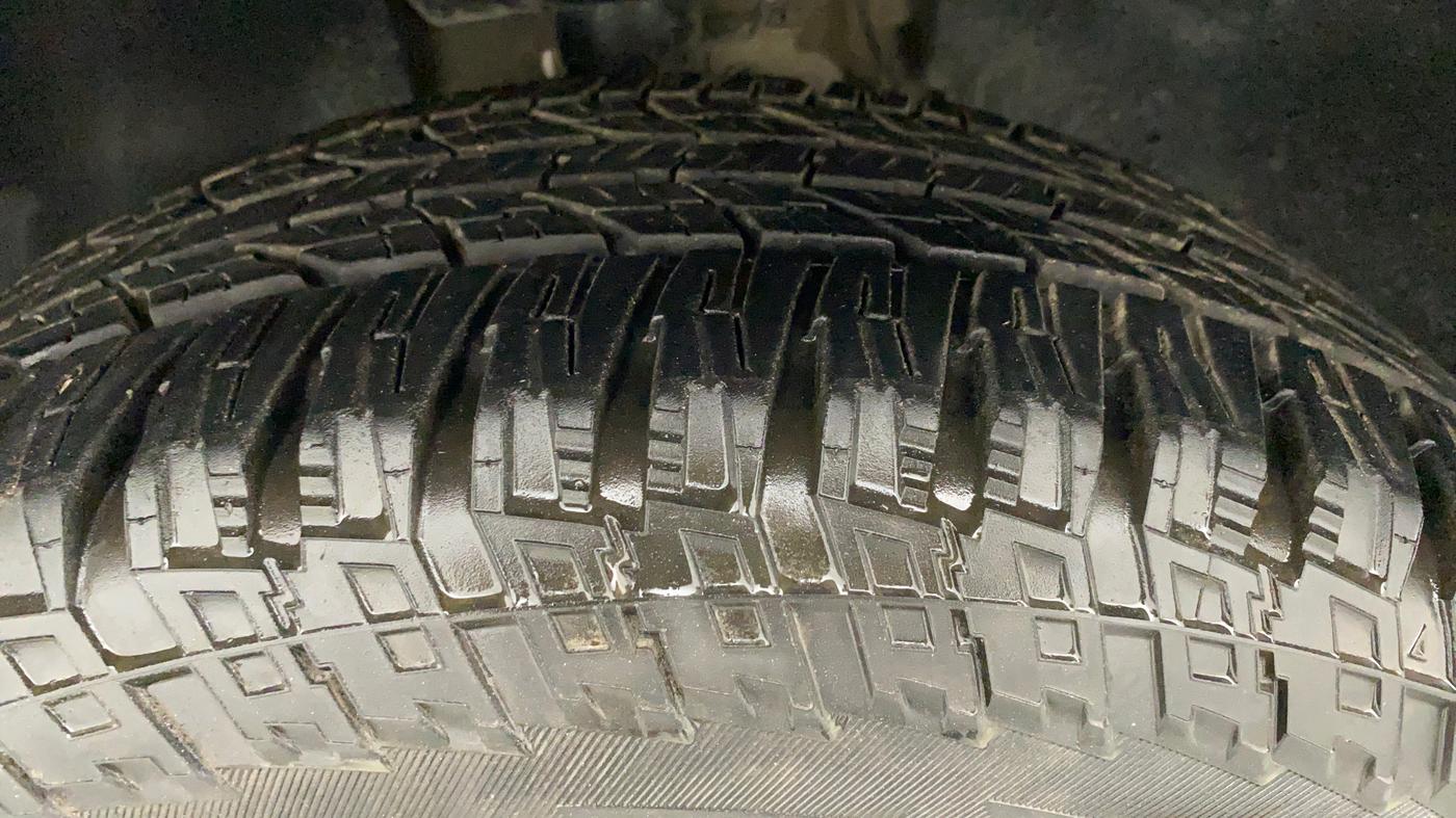 2019 Tata Harrier XZ 2.0L, Diesel, Manual, 72,077 km, Left Front Tyre Tread