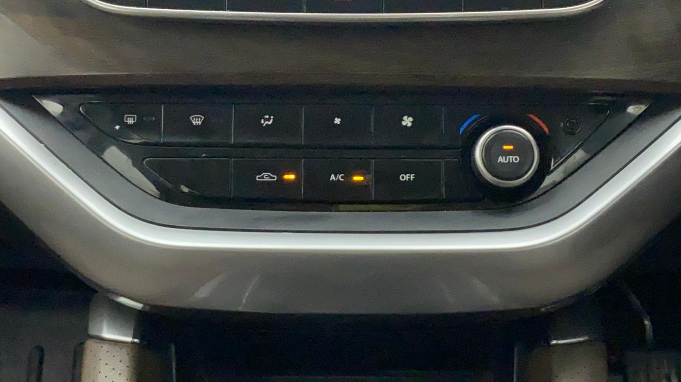 2019 Tata Harrier XZ 2.0L, Diesel, Manual, 72,077 km, Automatic Climate Control