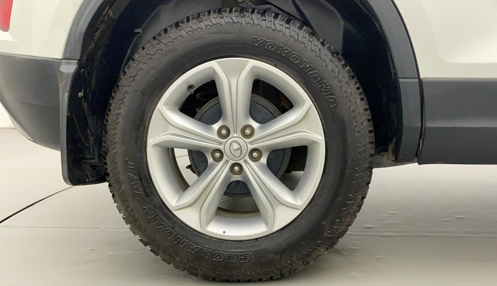 2019 Tata Harrier XZ 2.0L, Diesel, Manual, 72,077 km, Right Rear Wheel