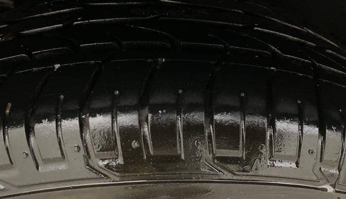 2019 Hyundai Creta SX AT 1.6 PETROL, Petrol, Automatic, 64,379 km, Right Rear Tyre Tread