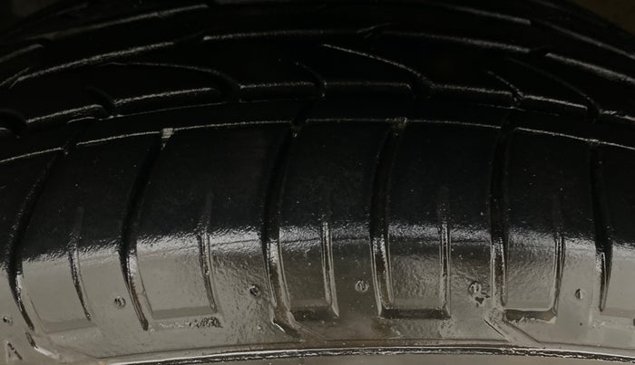 2019 Hyundai Creta SX AT 1.6 PETROL, Petrol, Automatic, 64,379 km, Left Front Tyre Tread