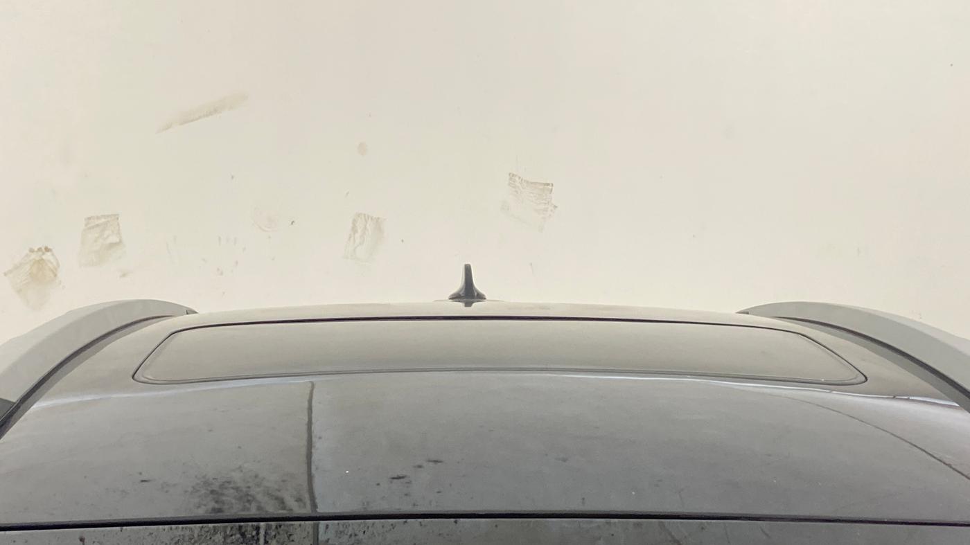 2024 Tata NEXON FEARLESS SUNROOF DUAL TONE 1.2 PETROL, Petrol, Manual, 5,972 km, Moonroof/ Sunroof