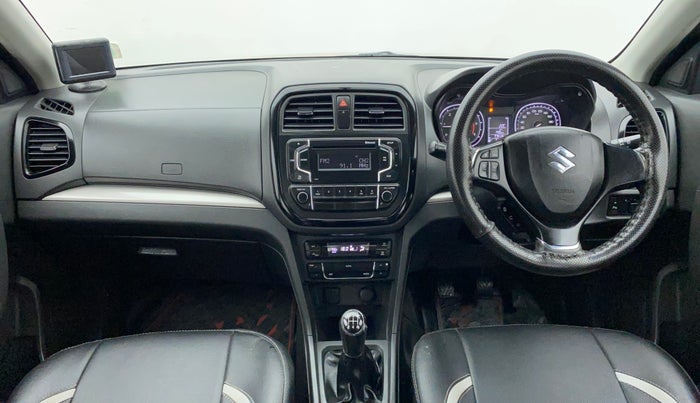 2016 Maruti Vitara Brezza ZDI, Diesel, Manual, 77,411 km, Dashboard