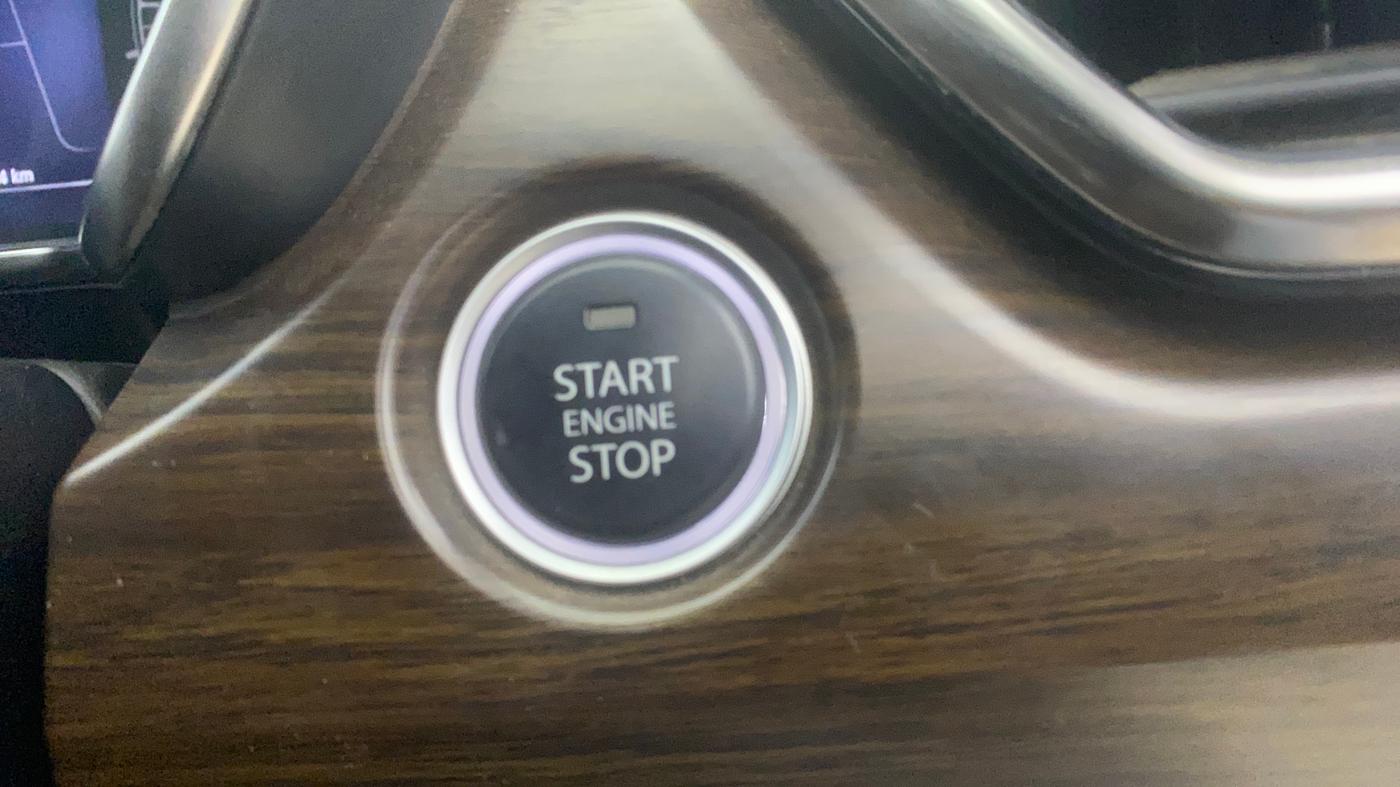2020 Tata Harrier XZA 2.0L, Diesel, Automatic, 52,353 km, Keyless Start/ Stop Button
