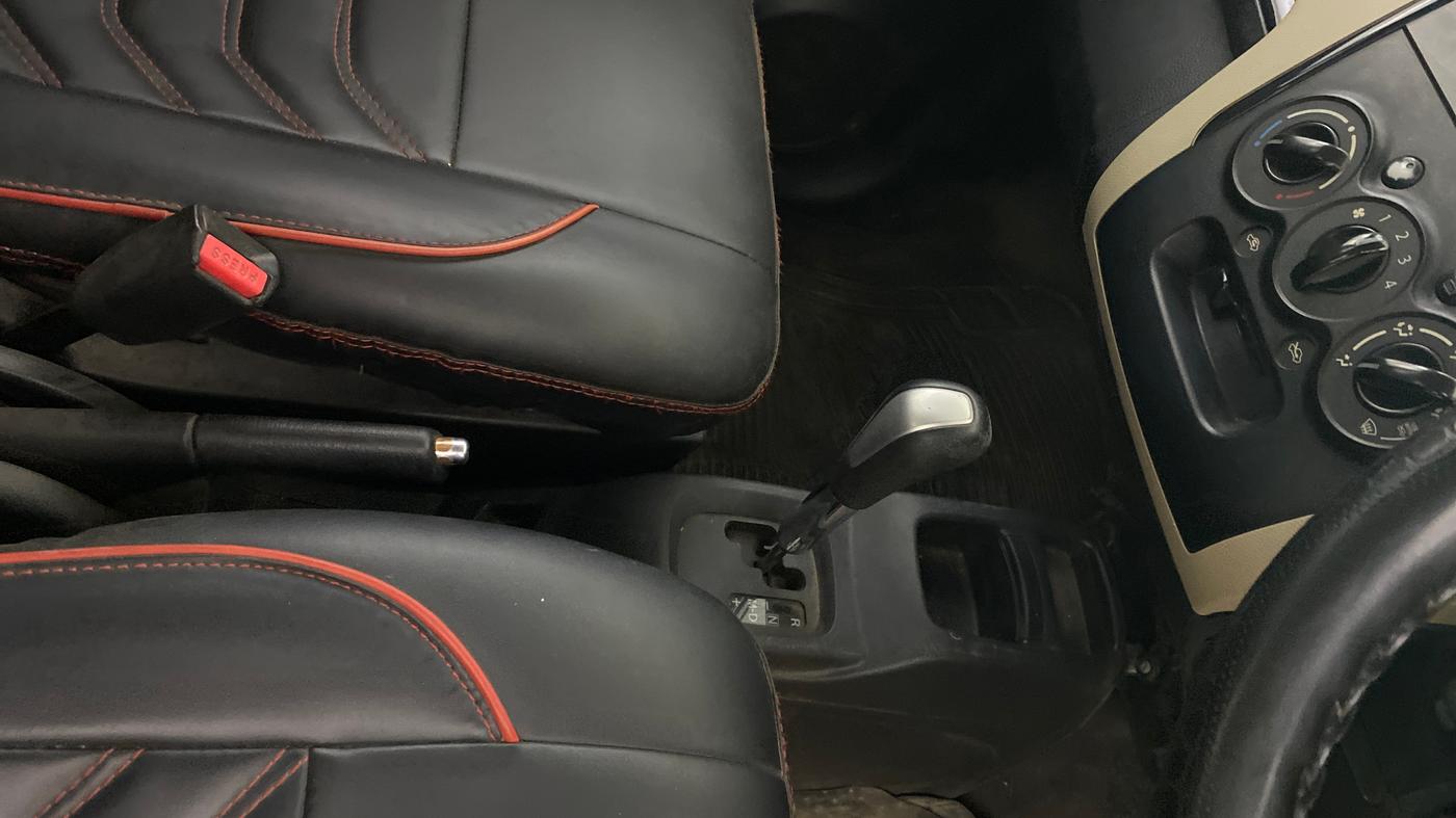 2017 Maruti Wagon R 1.0 VXI AMT, CNG, Automatic, 79,586 km, Gear Lever