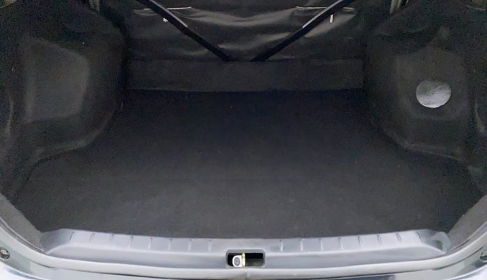 2014 Toyota Etios V, Petrol, Manual, 16,055 km, Boot Inside