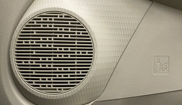 2014 Toyota Etios V, Petrol, Manual, 16,055 km, Speaker