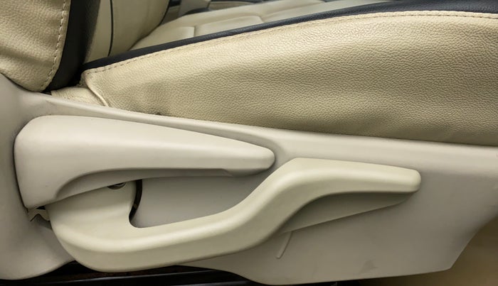 2014 Toyota Etios V, Petrol, Manual, 16,055 km, Driver Side Adjustment Panel