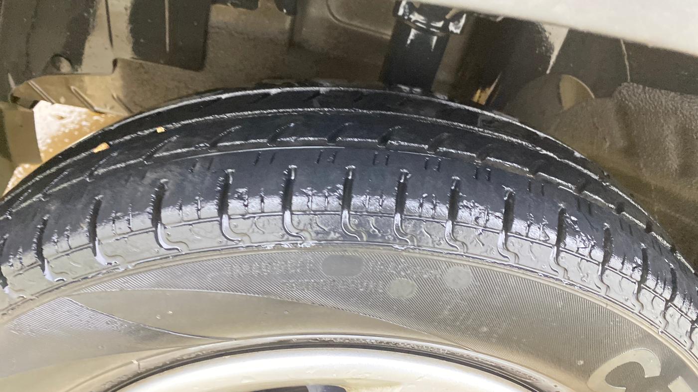 2016 Renault Kwid RXT 0.8, Petrol, Manual, 39,265 km, Left Front Tyre Tread