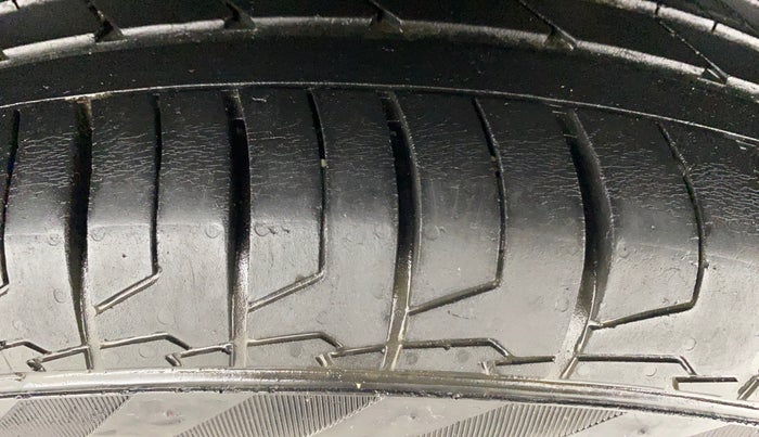 2020 MG HECTOR SHARP 1.5 DCT PETROL, Petrol, Automatic, 96,949 km, Left Rear Tyre Tread