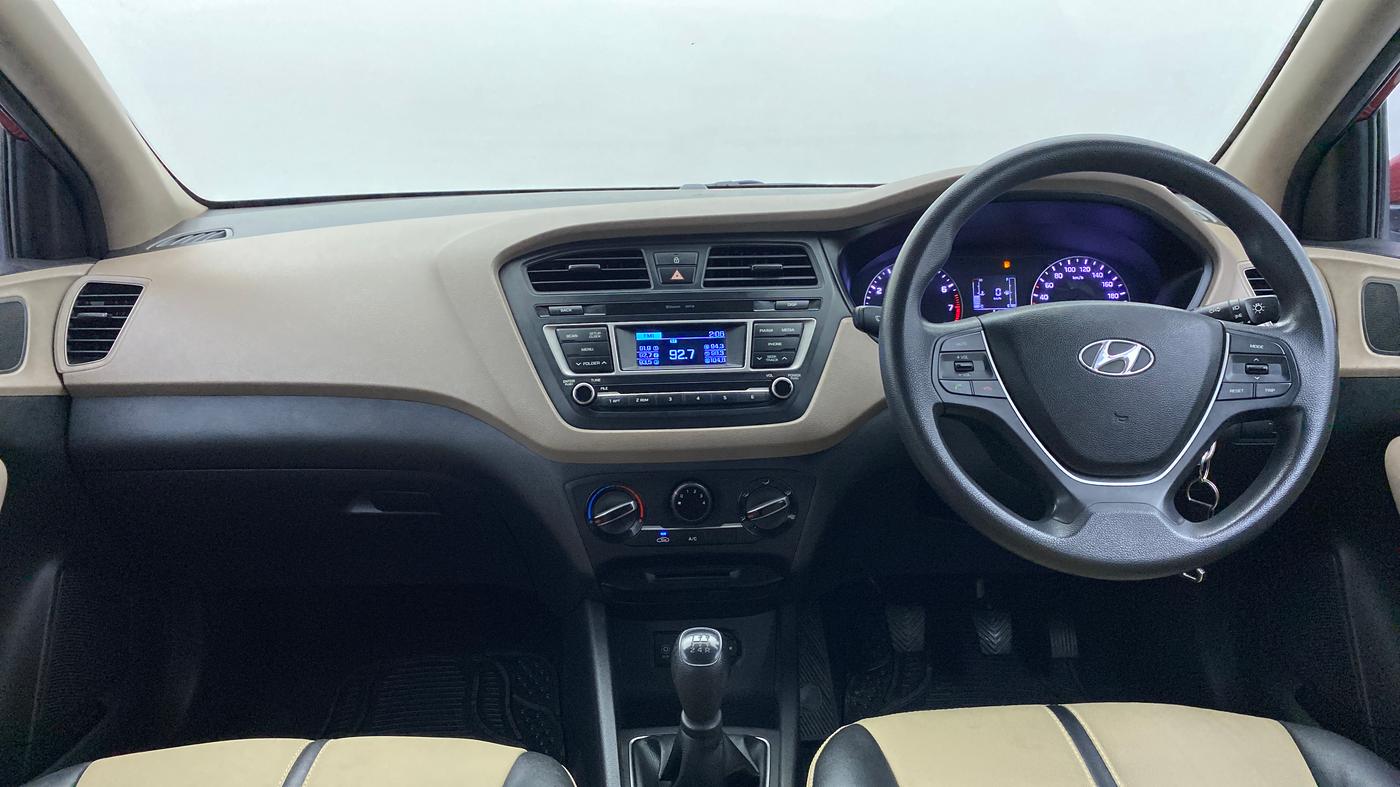 2014 Hyundai Elite i20 MAGNA 1.2, Petrol, Manual, 23,643 km, Dashboard
