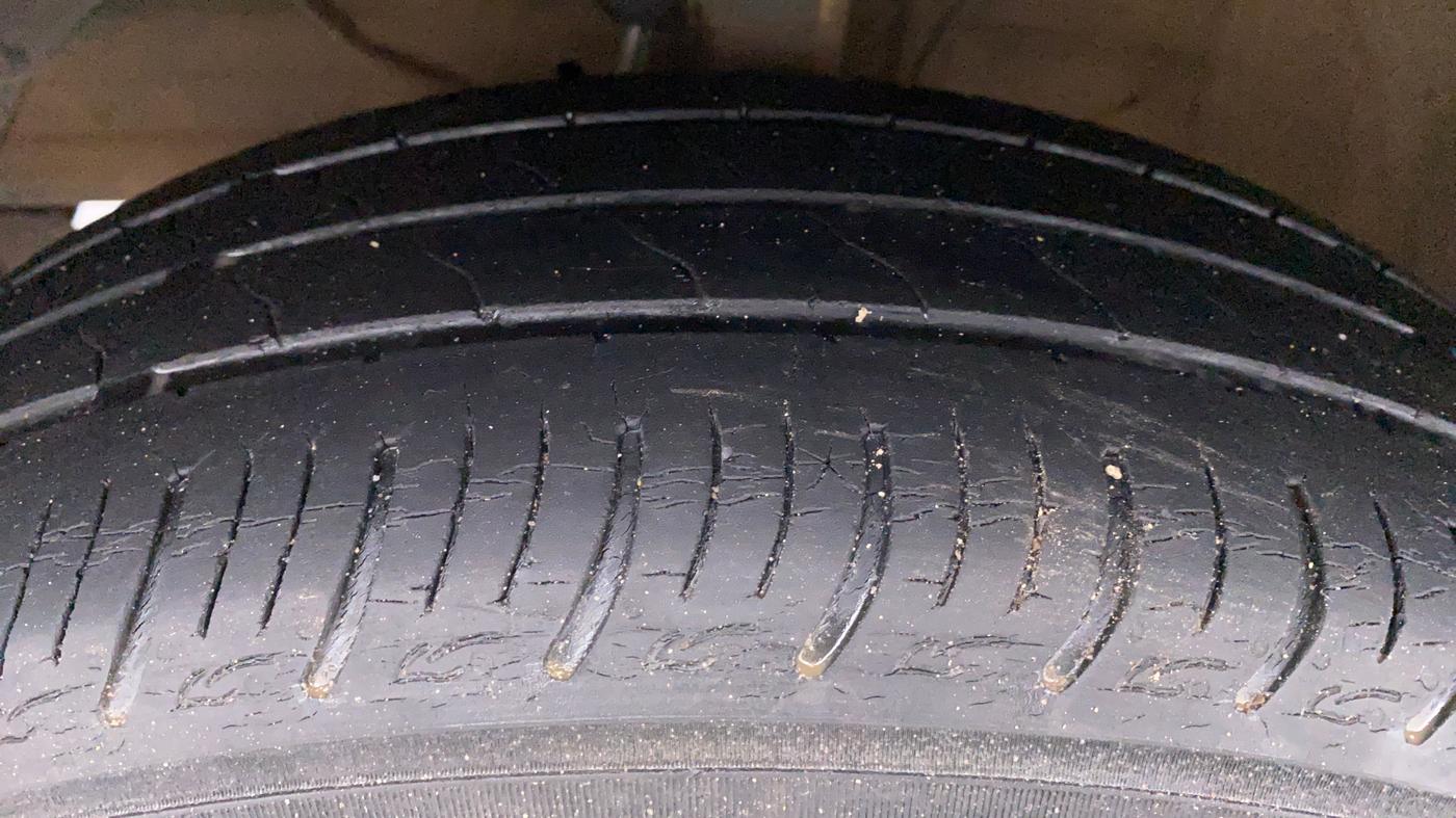 2020 Maruti Baleno DELTA 1.2 K12, Petrol, Manual, 64,745 km, Left Front Tyre Tread
