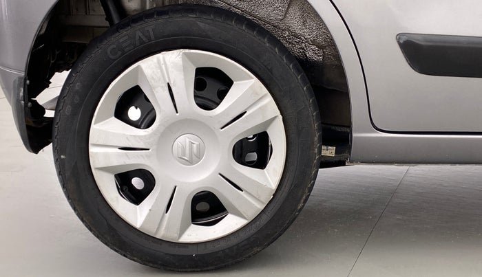 2018 Maruti Wagon R 1.0 VXI, Petrol, Manual, 36,658 km, Right Rear Wheel