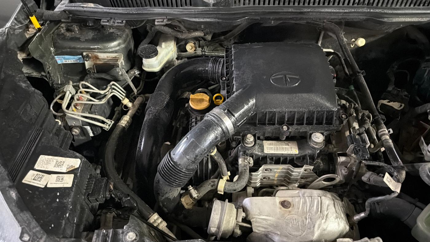 2021 Tata NEXON XZ PLUS PETROL SUNROOF, Petrol, Manual, 79,635 km, Engine View - Right
