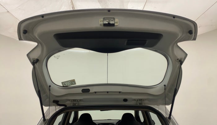 2018 Hyundai Grand i10 MAGNA AT 1.2 KAPPA VTVT, Petrol, Automatic, 33,768 km, Boot Door Open