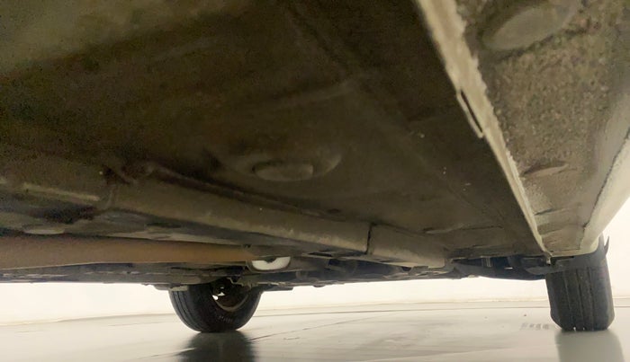 2018 Hyundai Grand i10 MAGNA AT 1.2 KAPPA VTVT, Petrol, Automatic, 33,768 km, Right Side Underbody