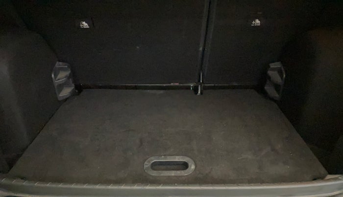 2020 Ford Ecosport TITANIUM 1.5 SPORTS(SUNROOF) PETROL, Petrol, Manual, 57,463 km, Boot Inside