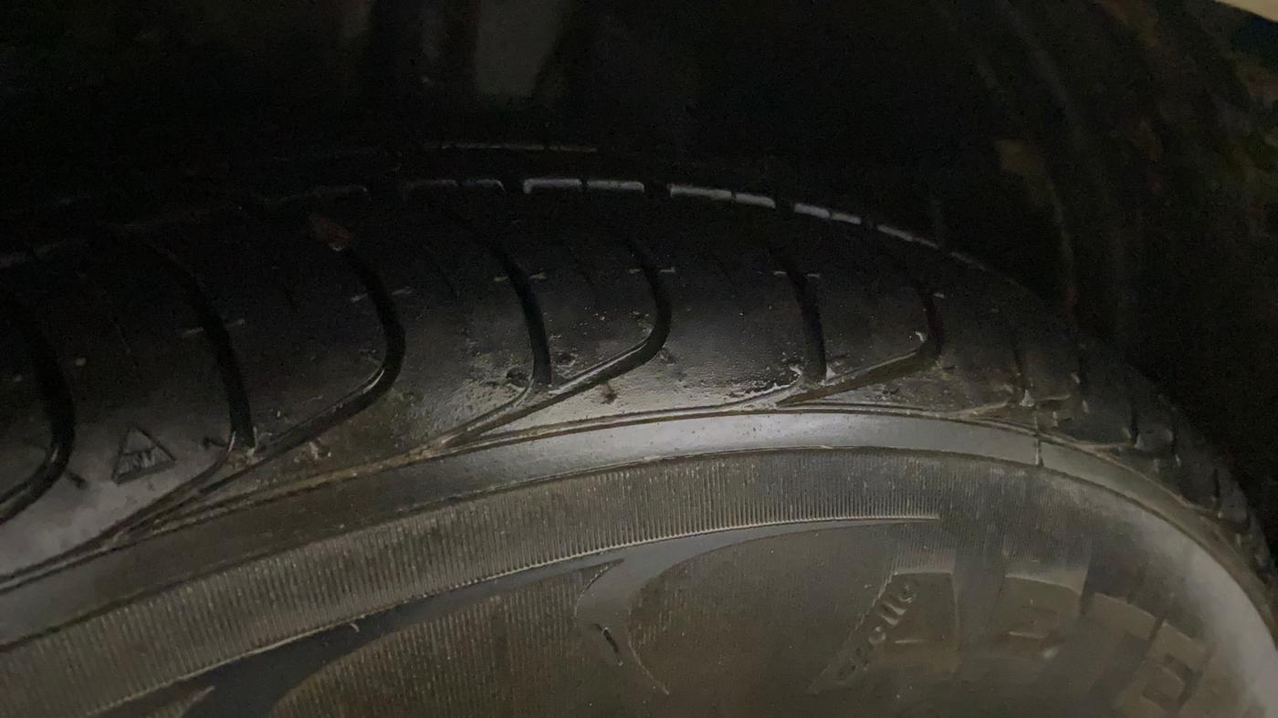 2020 Ford Ecosport TITANIUM 1.5 SPORTS(SUNROOF) PETROL, Petrol, Manual, 57,463 km, Left Front Tyre Tread