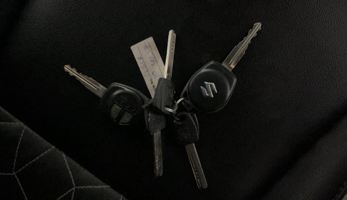 2018 Maruti Baleno DELTA PETROL 1.2, Petrol, Manual, 74,902 km, Key Close Up