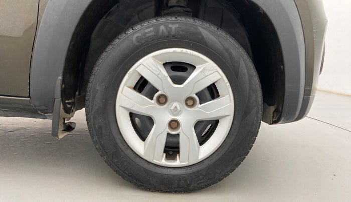 2017 Renault Kwid RXL, Petrol, Manual, 28,009 km, Right Front Wheel