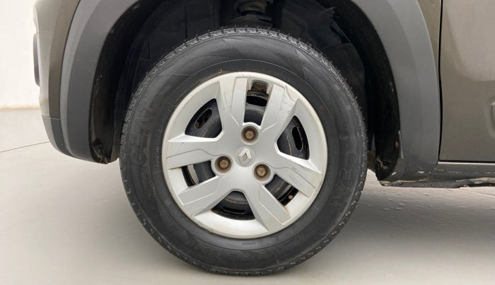 2017 Renault Kwid RXL, Petrol, Manual, 28,009 km, Left Front Wheel