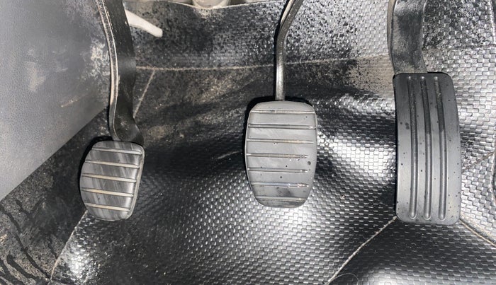 2018 Renault Captur RXL DIESEL, Diesel, Manual, 63,053 km, Pedals