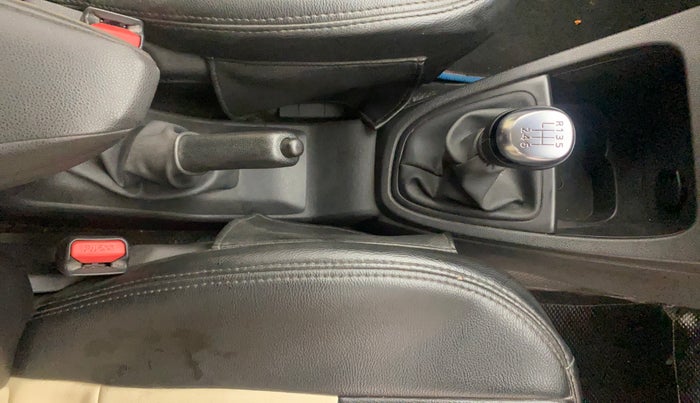 2018 Renault Captur RXL DIESEL, Diesel, Manual, 63,053 km, Gear Lever