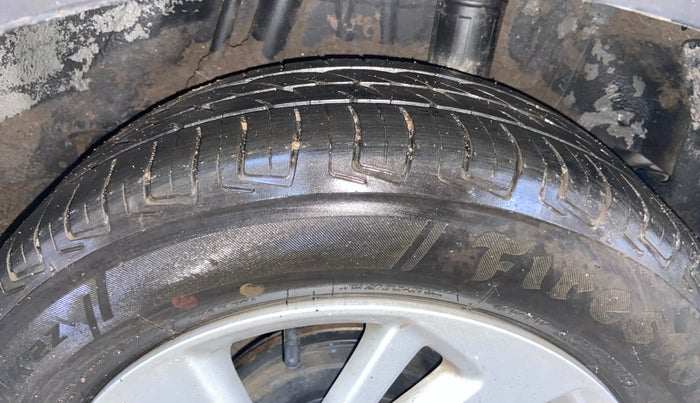 2017 Honda Jazz 1.2L I-VTEC V, CNG, Manual, 64,946 km, Left Rear Tyre Tread