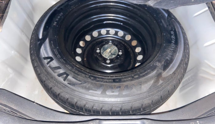 2017 Honda Jazz 1.2L I-VTEC V, CNG, Manual, 64,946 km, Spare Tyre