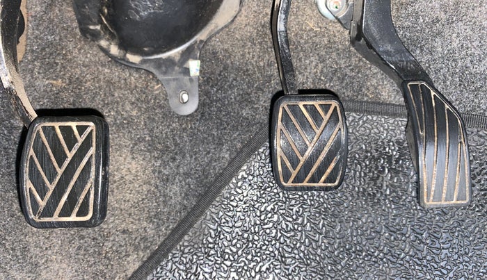 2011 Maruti Ritz VXI, Petrol, Manual, 52,985 km, Pedals