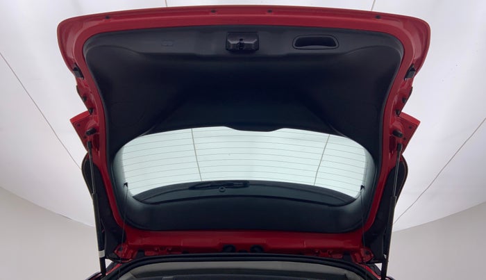 2019 Jeep Compass LIMITED 1.4 AT, Petrol, Automatic, 3,839 km, Boot Door Open