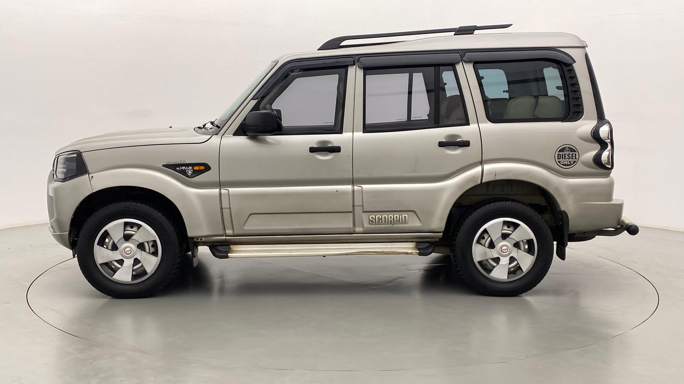2015 Mahindra Scorpio S4PLUS, Diesel, Manual, 63,606 km, Left Side