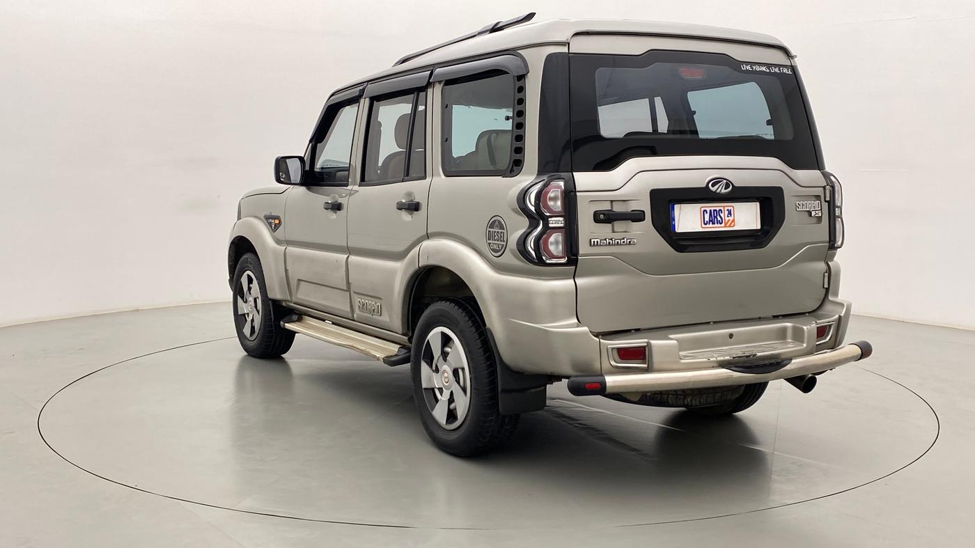 2015 Mahindra Scorpio S4PLUS, Diesel, Manual, 63,606 km, Left Back Diagonal