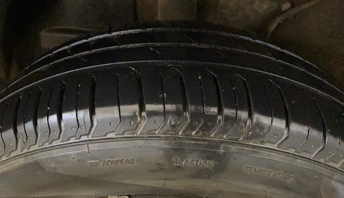 2022 Tata PUNCH ACCOMPLISHED MT, Petrol, Manual, 32,151 km, Right Rear Tyre Tread