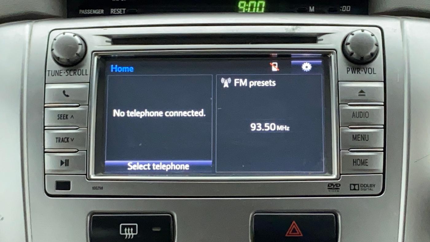 2014 Toyota Innova 2.5 VX 8 STR BS IV, Diesel, Manual, 1,37,097 km, Infotainment System
