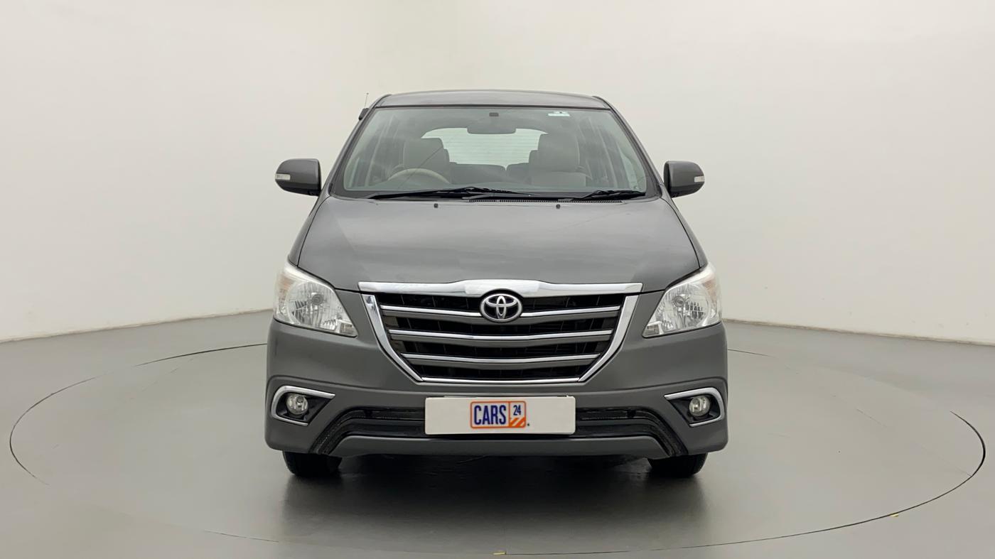 2014 Toyota Innova 2.5 VX 8 STR BS IV, Diesel, Manual, 1,37,097 km, Front