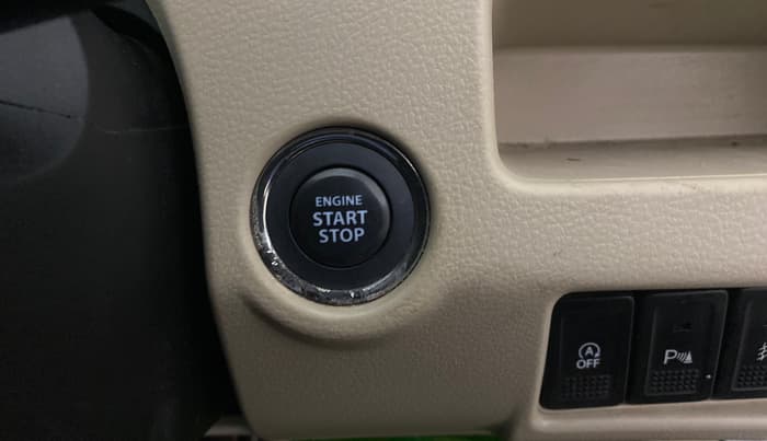 2016 Maruti Ciaz ZDI SHVS, Diesel, Manual, 1,23,397 km, Keyless Start/ Stop Button