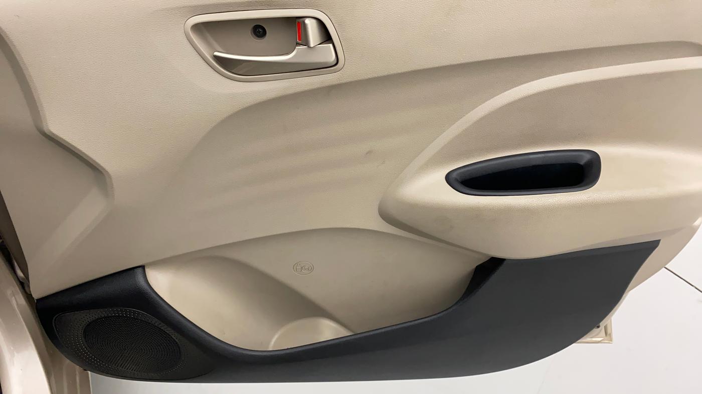 2019 Hyundai NEW SANTRO SPORTZ CNG, CNG, Manual, 11,893 km, Driver Side Door Panels Control