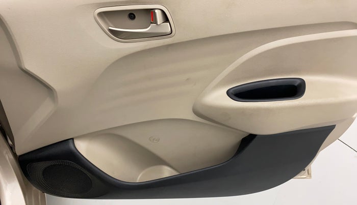 2019 Hyundai NEW SANTRO SPORTZ CNG, CNG, Manual, 11,893 km, Driver Side Door Panels Control