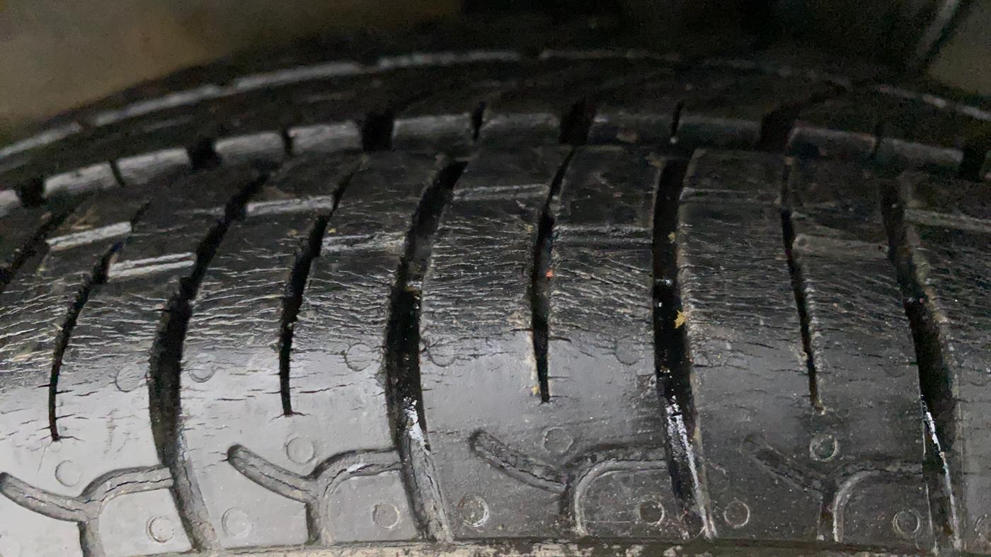2019 Hyundai NEW SANTRO SPORTZ CNG, CNG, Manual, 11,893 km, Left Rear Tyre Tread