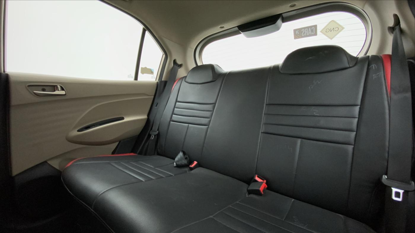 2019 Hyundai NEW SANTRO SPORTZ CNG, CNG, Manual, 11,893 km, Right Side Rear Door Cabin