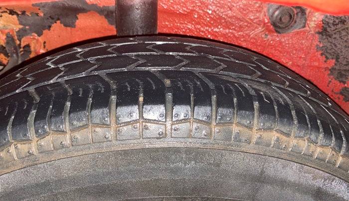 2014 Maruti Celerio VXI AMT, Petrol, Automatic, 35,960 km, Right Rear Tyre Tread