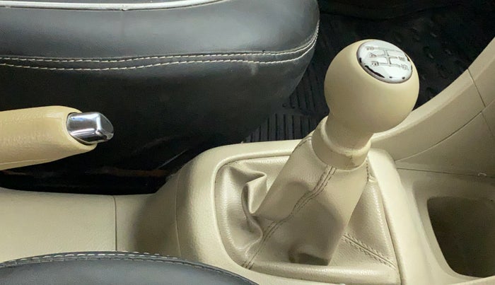 2012 Maruti Swift Dzire VXI, Petrol, Manual, 96,051 km, Gear Lever