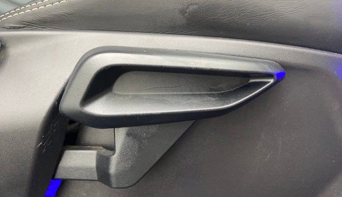2022 Tata NEXON XZ PLUS PETROL, Petrol, Manual, 79,456 km, Driver Side Adjustment Panel