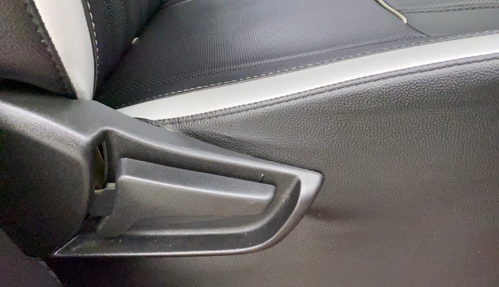 2019 Maruti S PRESSO VXI PLUS AMT, Petrol, Automatic, 38,355 km, Driver Side Adjustment Panel