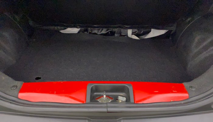 2019 Maruti S PRESSO VXI PLUS AMT, Petrol, Automatic, 38,355 km, Boot Inside